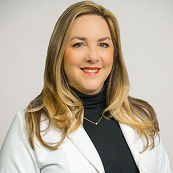 Laura-Burgess-APRN-6x6